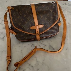 Authentic Louis Vuitton Monogram Saumur 30